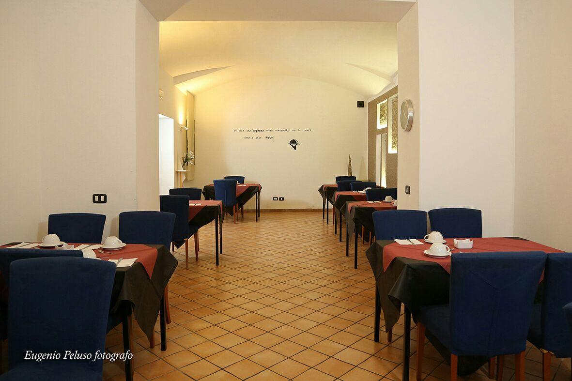 Caravaggio Hotel Nápoles Exterior foto